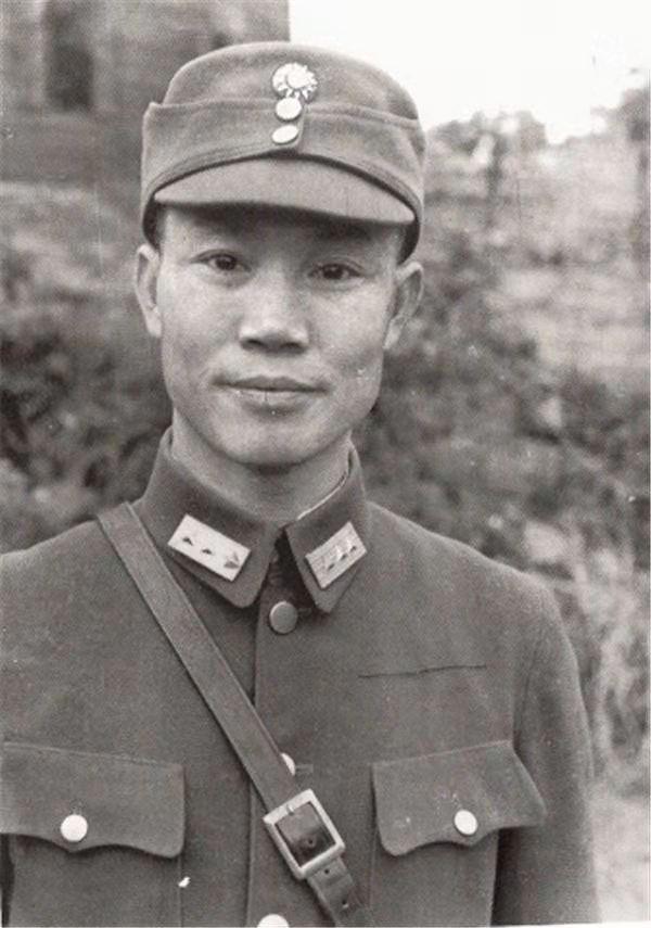 国军师长下令要除掉旅长,传令兵闹乌龙把命令送那