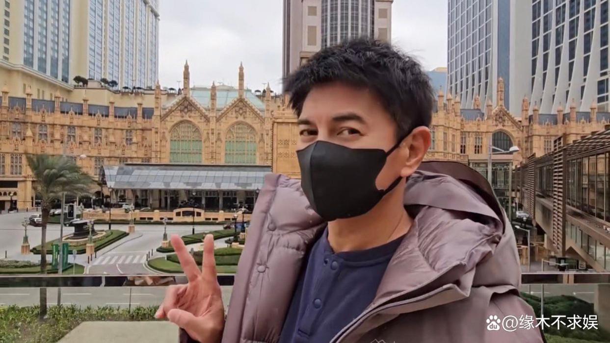 又传婚变了！吴奇隆新年屏蔽刘诗诗，两人各自捐款，新年视频独自游玩