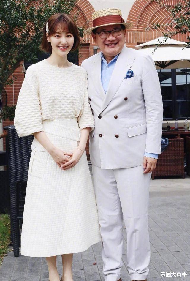 40岁王冠:终于传出喜讯,通过央视《你好生活》官宣“要结婚了”