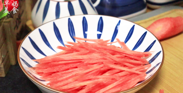 菠菜|进入冬天，要少吃大葱鸭肉，多吃这3样，温润好消化，营养正当季