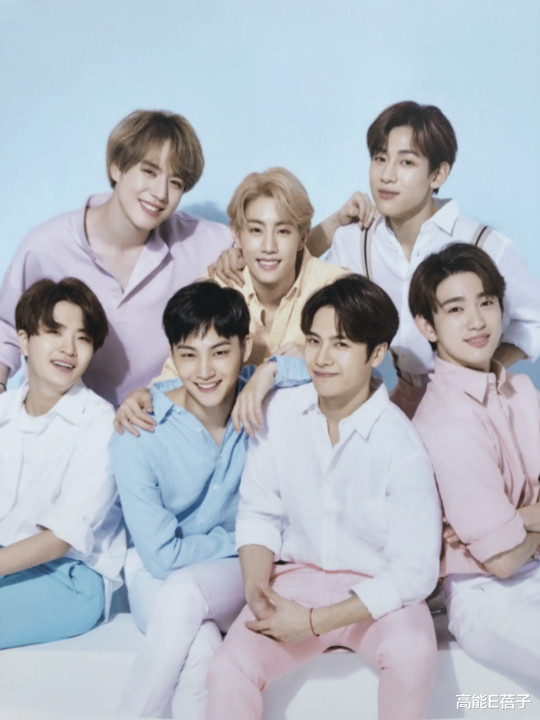 王嘉尔|又双叒叕破防了?王嘉尔伦敦演唱会发表爱国言论,却激怒韩国网友