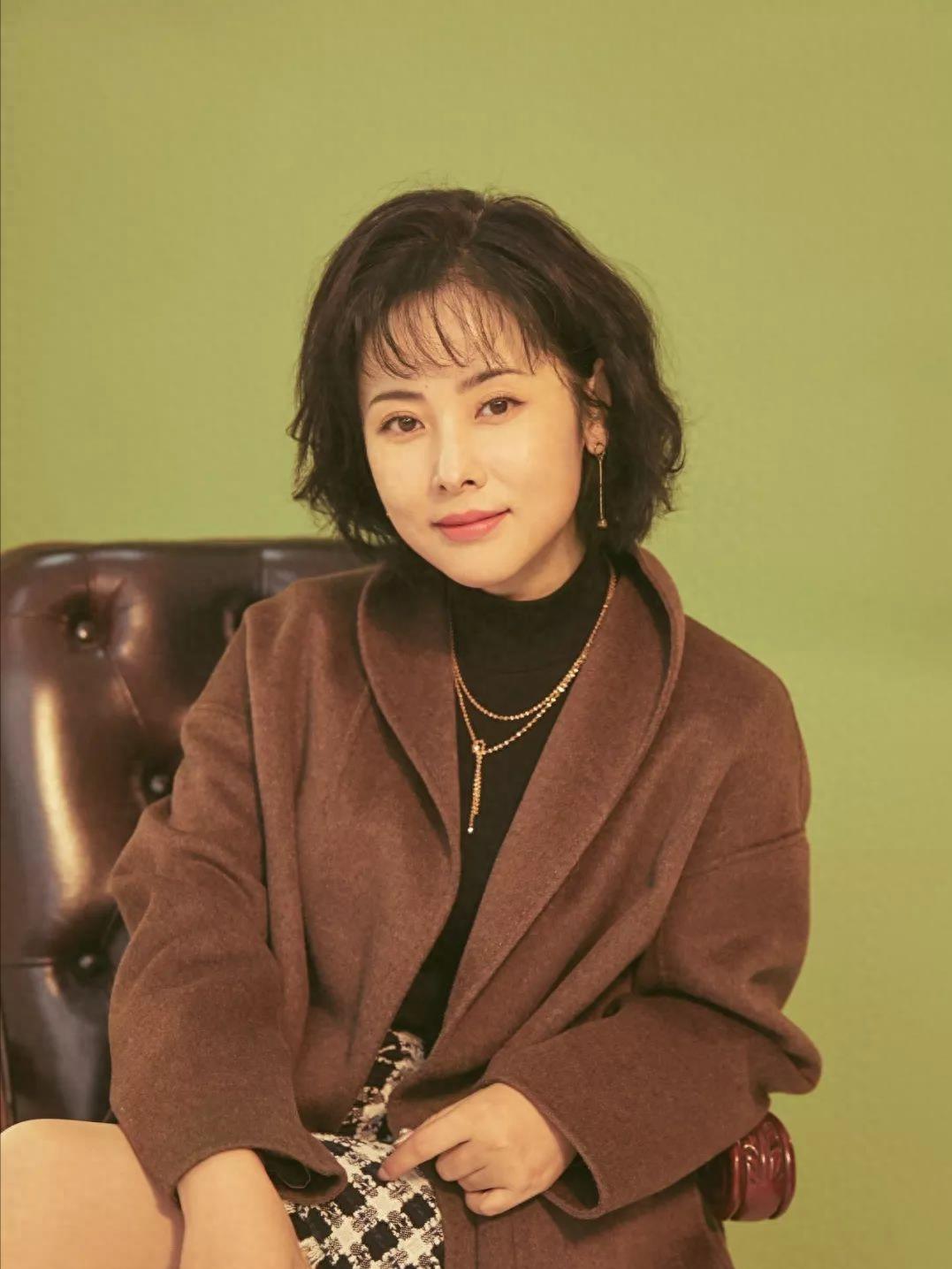 41岁结婚生子,44岁与田亮对簿公堂离婚,被骂同性恋的她现如何呢?