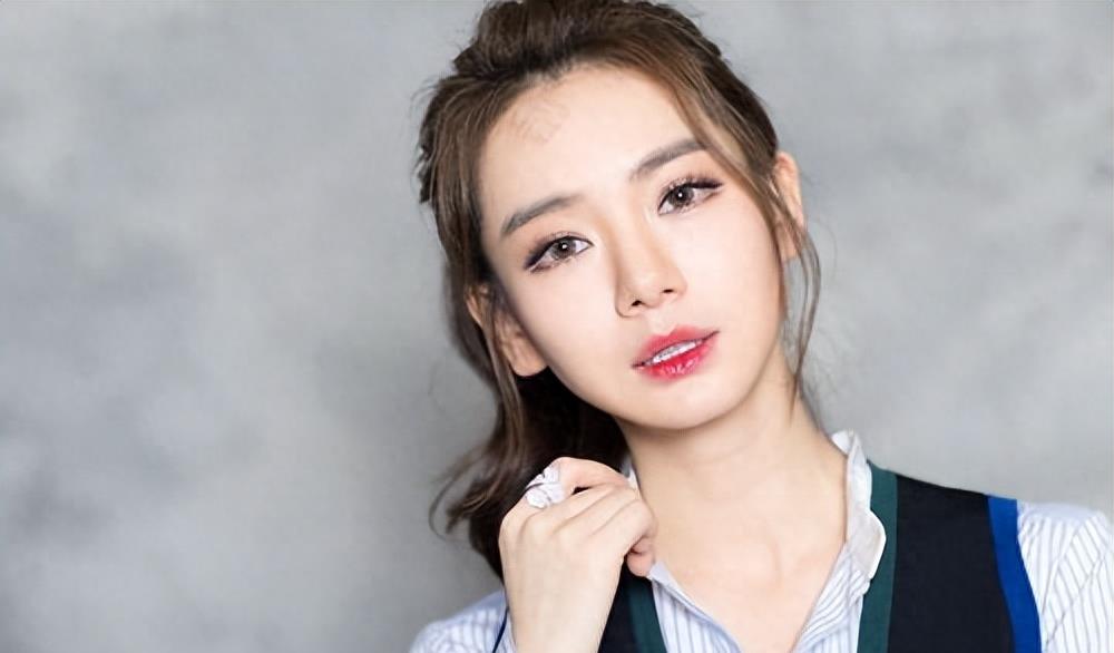 娱乐圈到底有多乱?“潜规则”真是无处不在,国际巨星也得如履薄冰