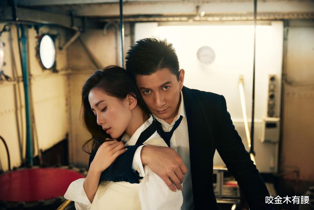 吴奇隆近况曝光引热议,喝到脸色涨红仍频频举杯,身材发福显油腻