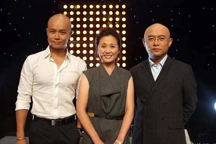 黄菡|这还是《非诚勿扰》里的导师黄菡吗?时隔7年荧幕露脸,判若两人