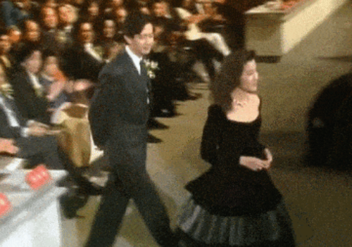 一场“暮年”婚礼，扯下了杨紫琼最后的“遮羞布”