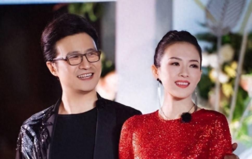 看了汪峰的家庭背景,总算明白章子怡当初为什么要给生孩子