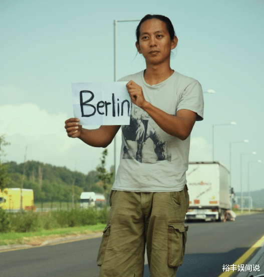 谷岳|43岁谷岳官宣结婚!扎小辫仍显帅气,曾指责中国人对海鲜贪得无厌