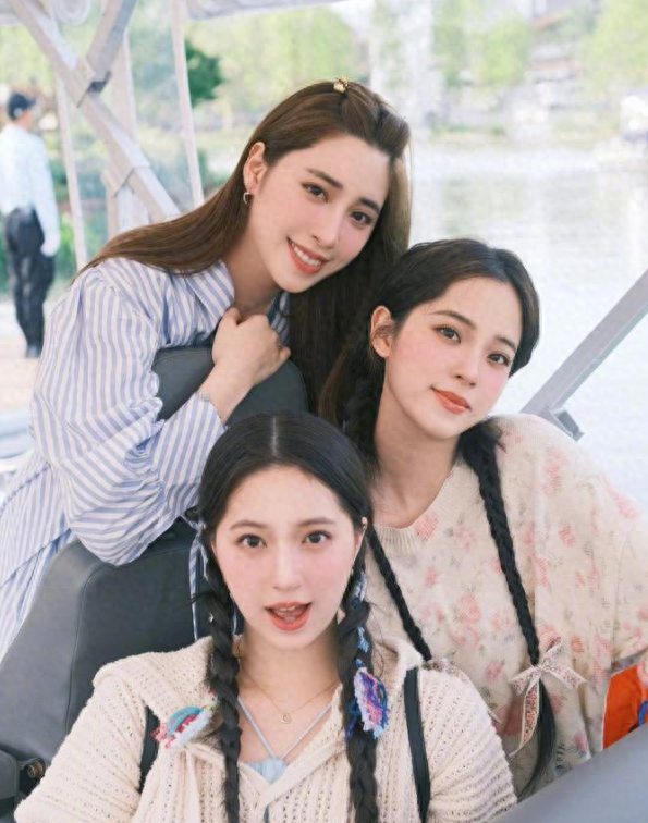 27岁欧阳妮妮在线发飙！怒斥网友言辞犀利，不带脏话骂人内涵很高