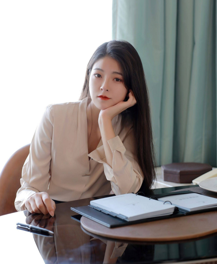 方格|职场晋升太艰难?关键在于找到你的“职场贵人”,升职加薪不愁