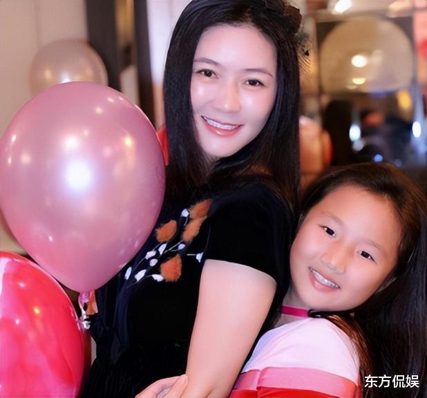 田海蓉|演员田海蓉:富豪丈夫留下的130亿遗产,让她和女儿从此衣食无忧!