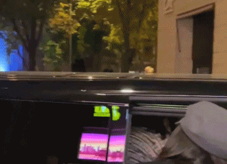 杨颖再迎坏消息，遭网友实名举报封杀！坐拥1亿粉丝毁了真可惜