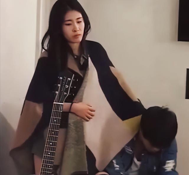 张碧晨|华晨宇又给女儿做亲子鉴定?被质疑不信任张碧晨,女方太爱撒谎