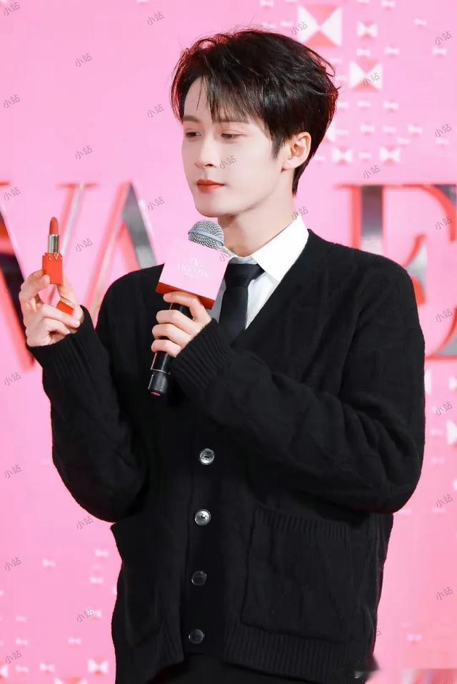 11.9娱乐瓜：任嘉伦王一博肖战成毅热巴赵露思檀健次邓为娜扎许凯