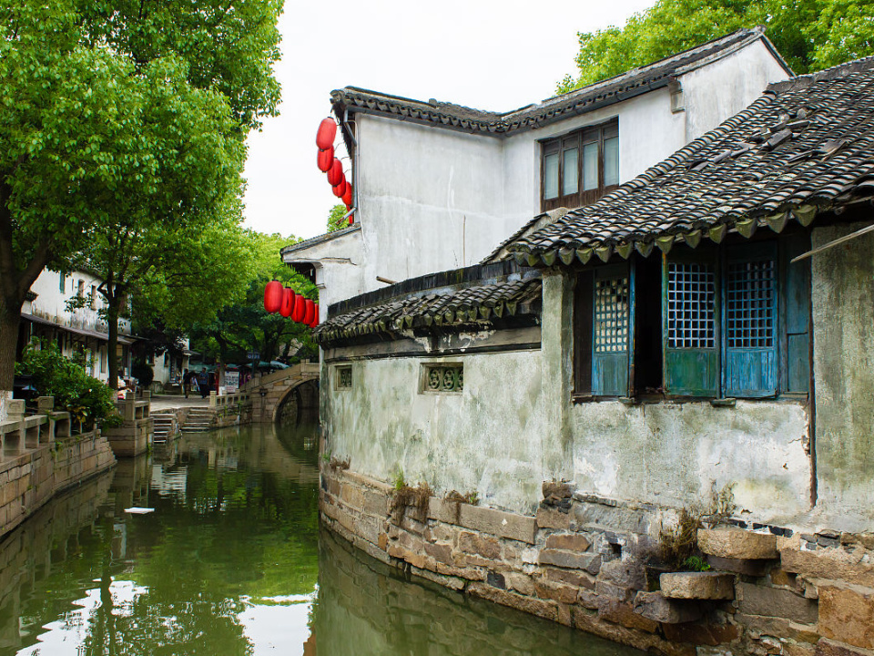 古镇|苏州藏有一绝美千年古镇，距上海80公里，景美人少不收门票