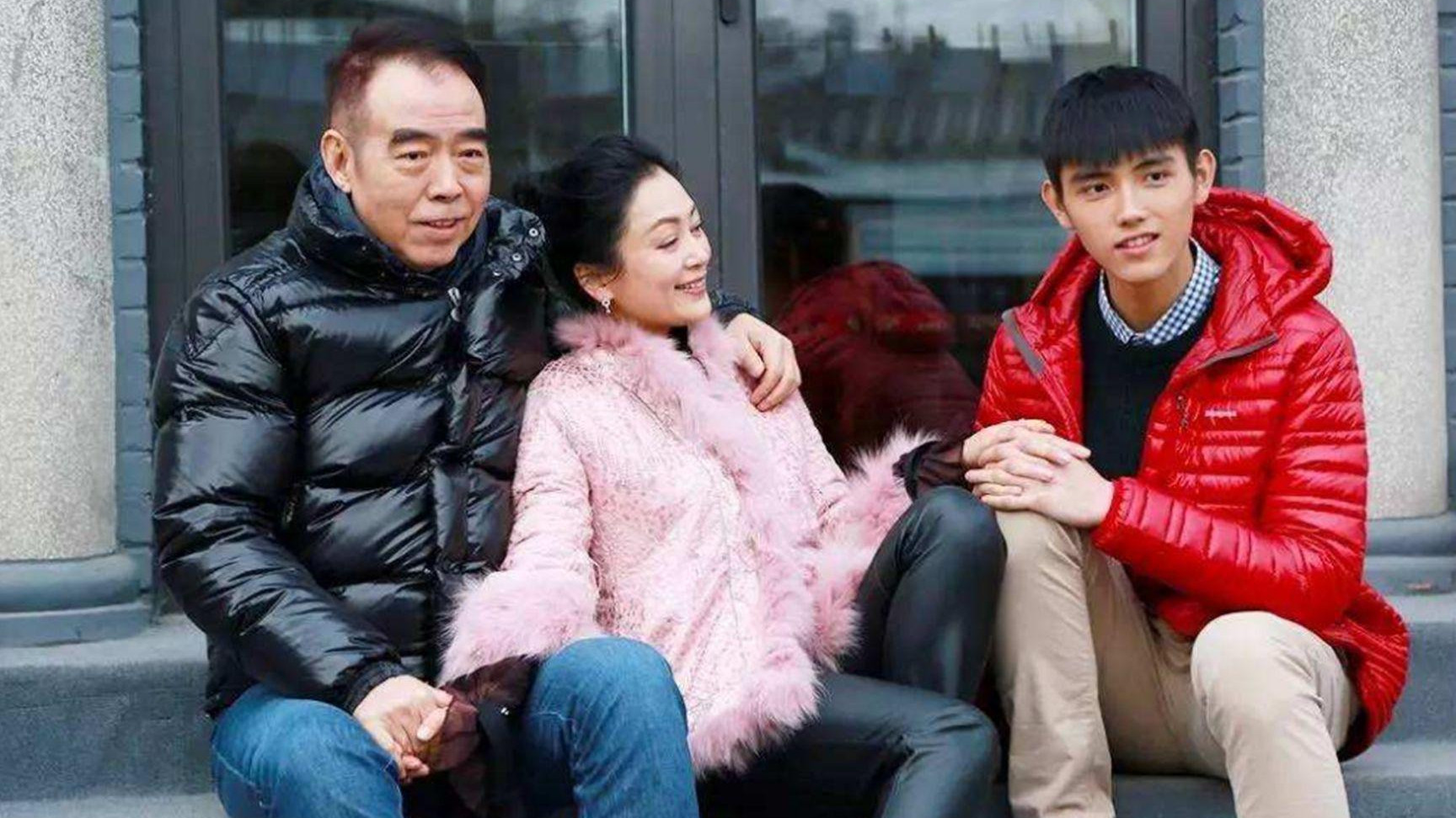 |网传陈飞宇被安排相亲，要求女方学历高守规矩，还要家世好