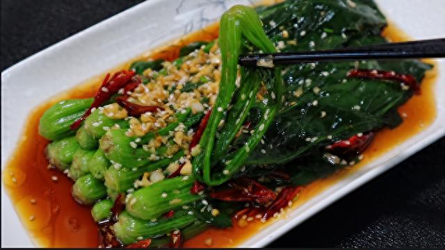 豆腐|女人过了40岁，记得多吃4种“自带黄体酮”食物，皮肤细嫩显年轻