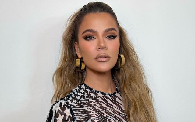 头皮屑 38岁科勒近照曝光！体态丰腴+笑容甜美，就是“香肠嘴”有点奇怪