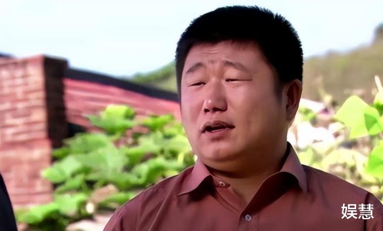 赵本山徒弟董三毛宣布再婚，在《乡村爱情16》中仍与前妻扮演夫妻