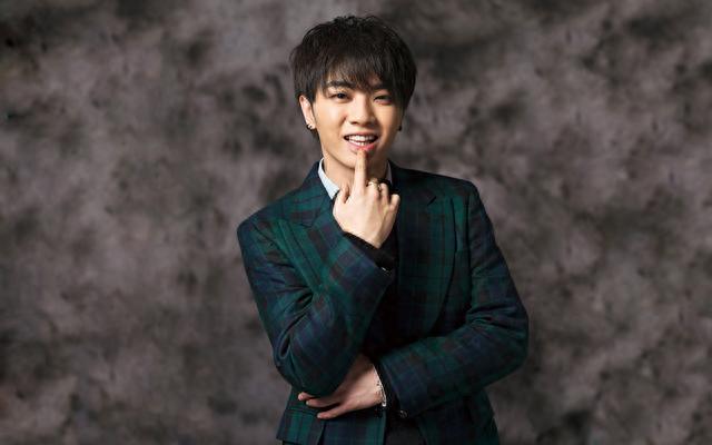 娱乐点评:赵丽颖、易烊千玺、华晨宇、王宝强、倪妮、蒋依依