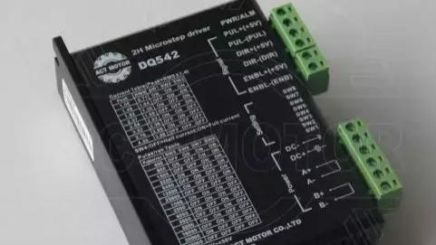 |步进电机驱动器DM542使用方法及电机接线使用说明