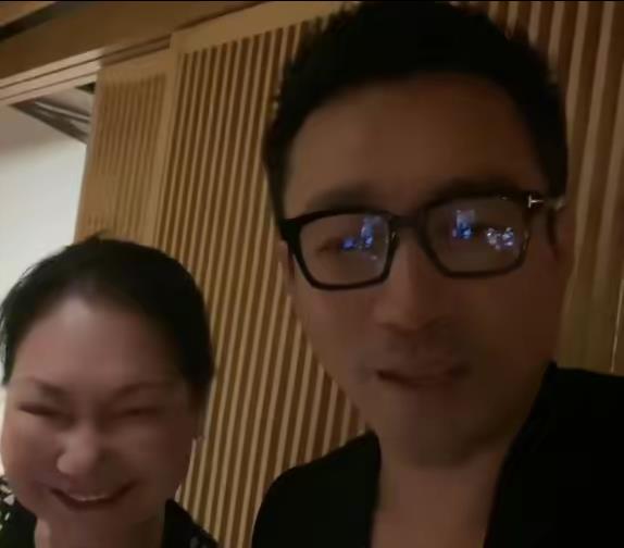 张馨予|一天曝出4个瓜，回春术、私生活混乱、豪门缠斗，太离谱了