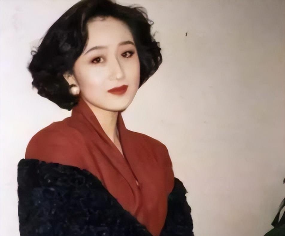 利智:嫁给李连杰才是心碎的开始,婆婆张凤兰至死都没有原谅她