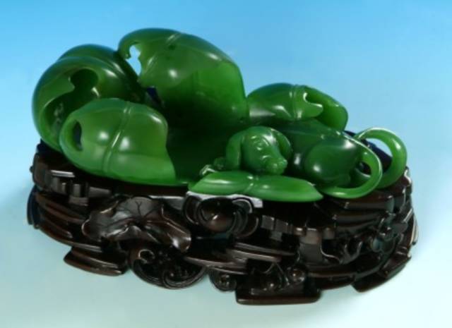 三大美玉典范:碧玉、墨玉、黄玉