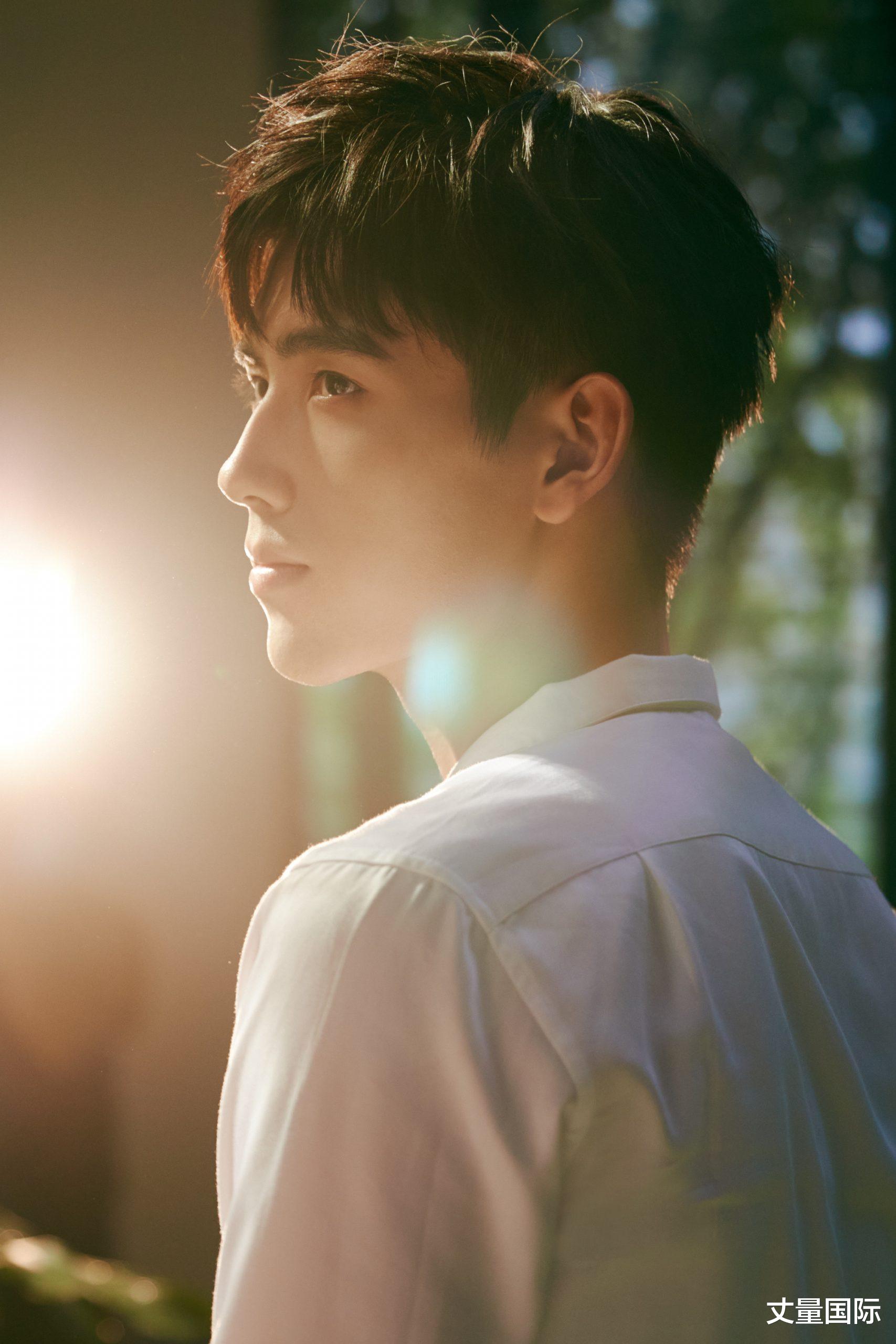 辽宁卫视春节联欢晚会|7点认识00后男神陈飞宇:绯闻+好看作品一次收!