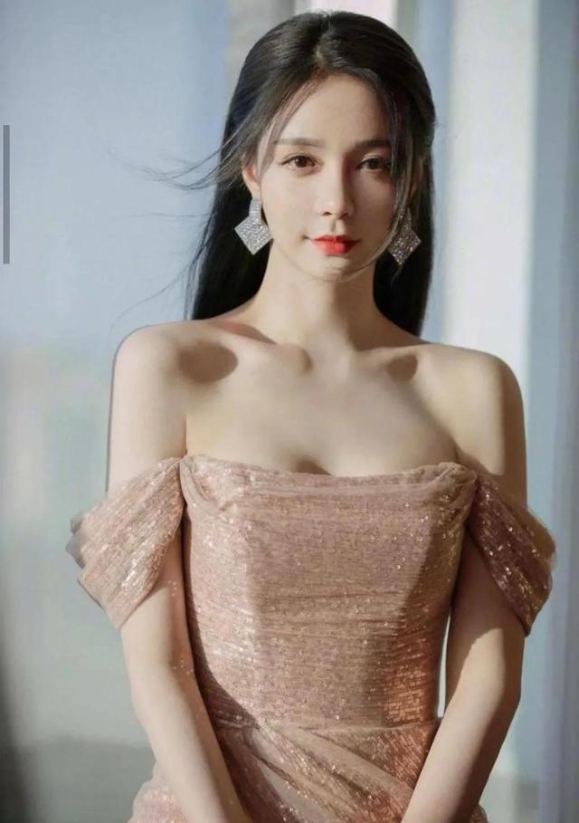 沈梦辰|性感妩媚 胸气逼人 沈梦辰写真