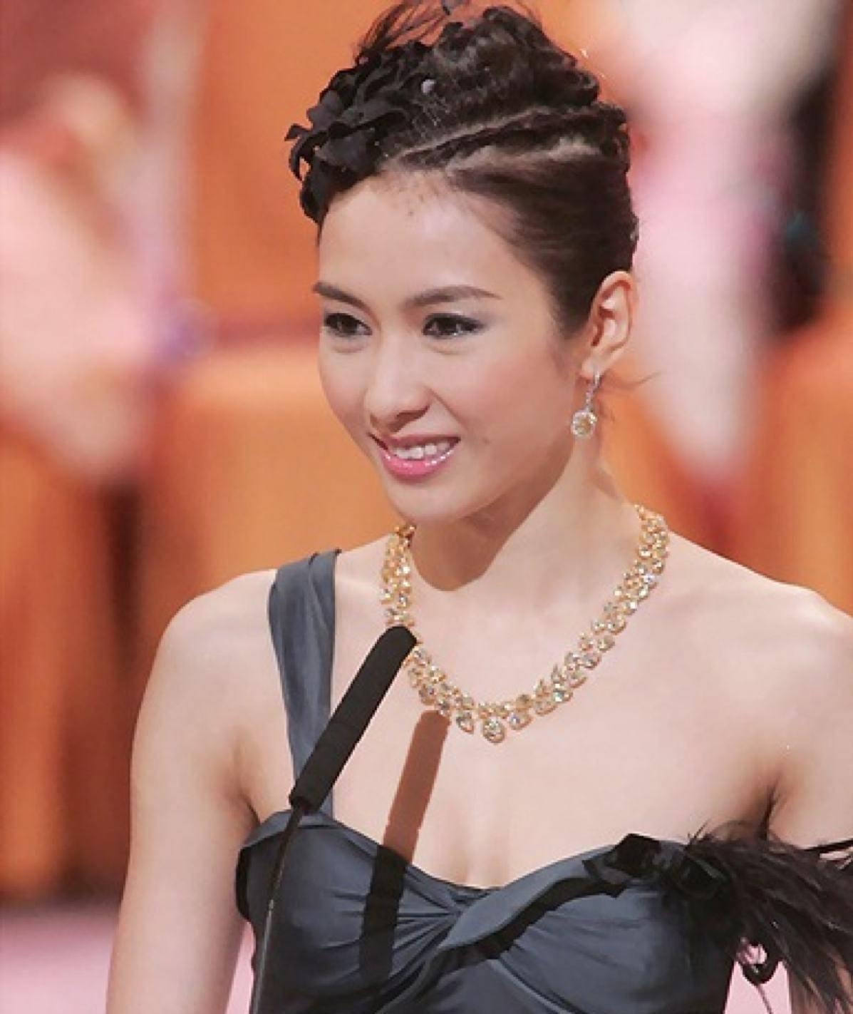 图他老还是图他不洗澡?这6位嫁给“糟老头”的女星,到底图啥?