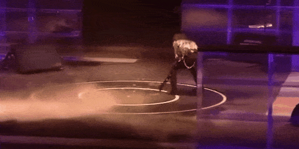 洋相百出！所谓的歌坛顶流，却一首代表作没有，这些明星不知羞吗