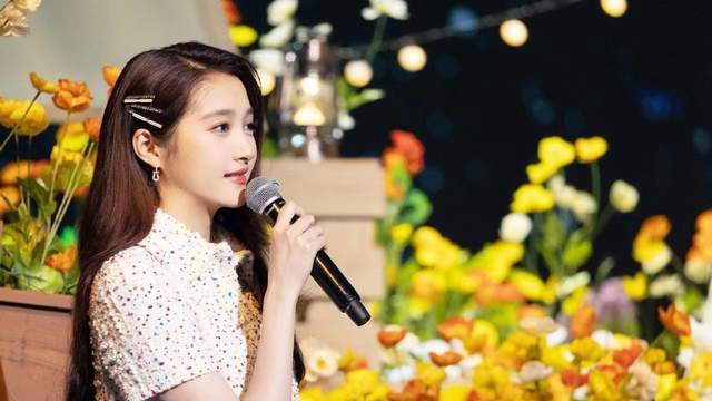 宋亚轩|王牌对王牌第八季阵容，沈腾关晓彤宋亚轩回归，神秘嘉宾呼之欲出