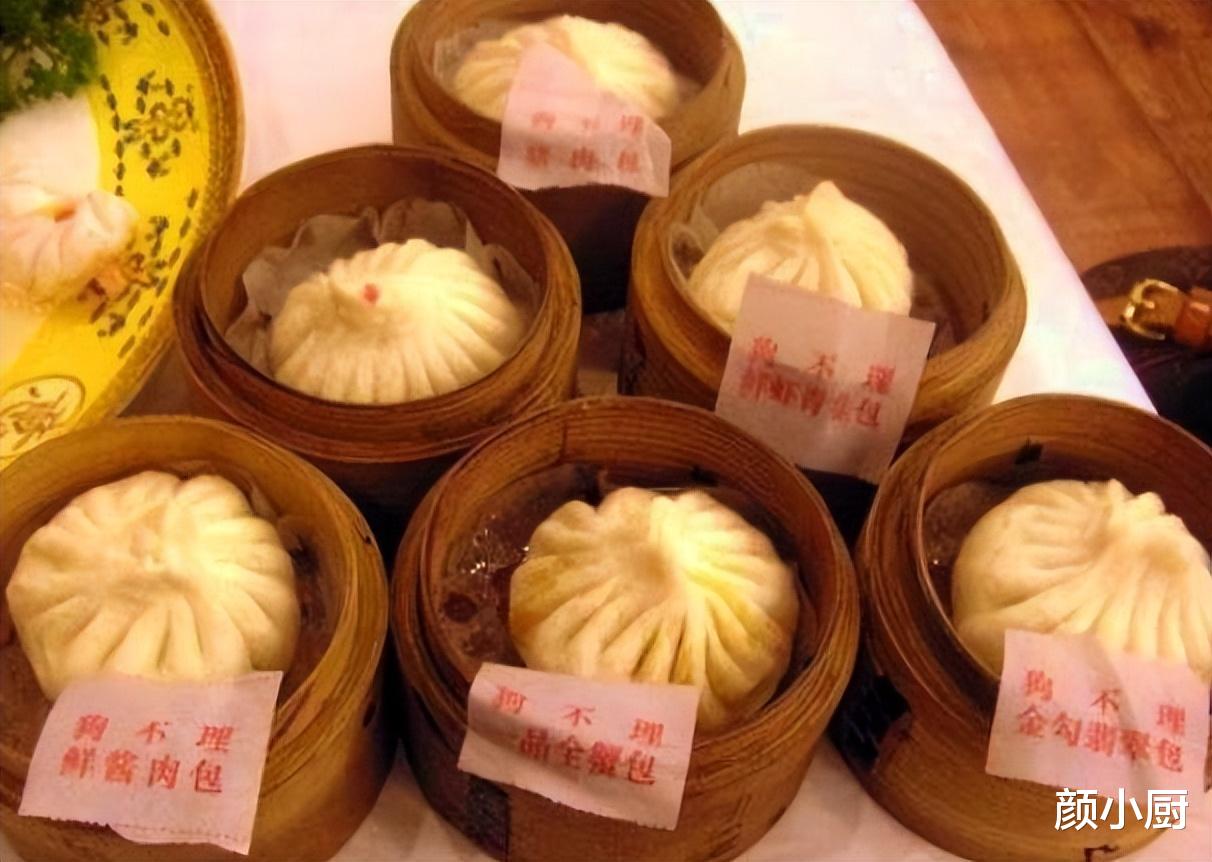 天津|165岁的“狗不理”包子，如今为何卖不动了？食客：你去看看价格