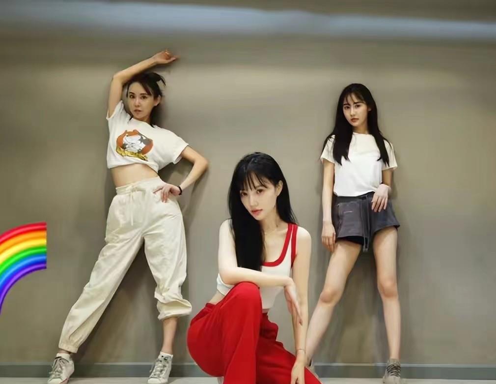 有一种“反噬”叫李小璐,红杏出墙5年后,如今报应都一一应验