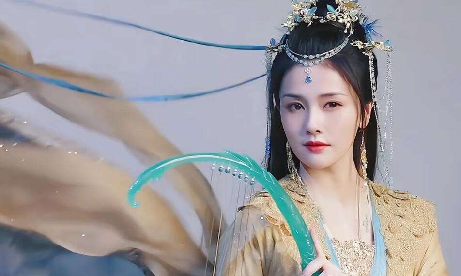 林青霞|同样是“敦煌风”造型，10位女明星放一起对比，颜值差距一目了然