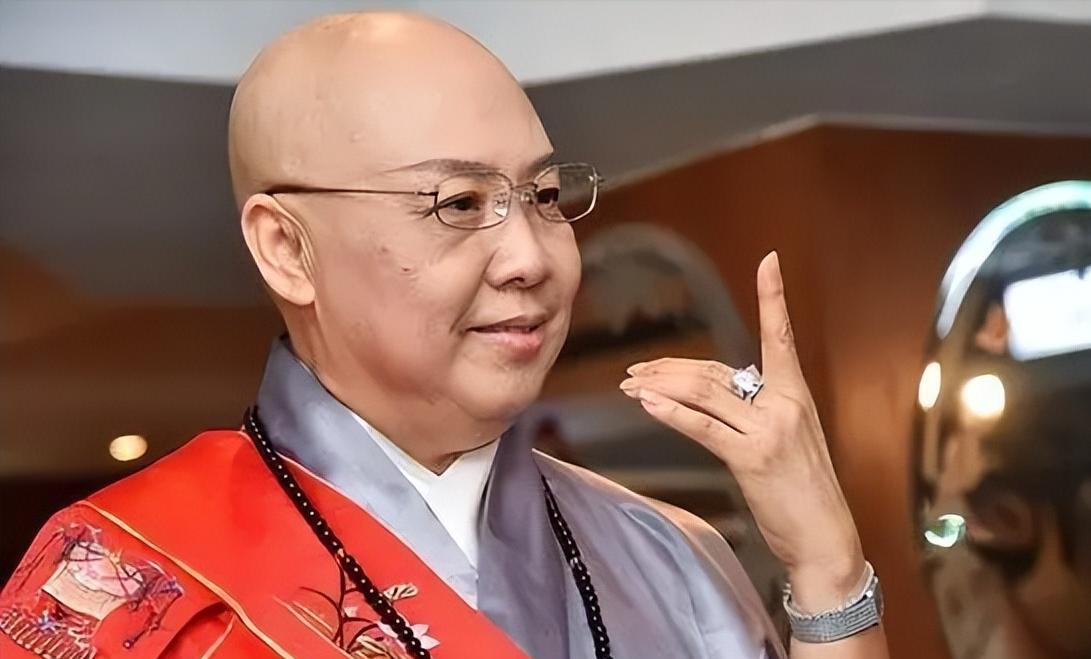 袁立|4位祸从口出的明星：揭人短、大聊性事、谎话连篇，凉的都不冤