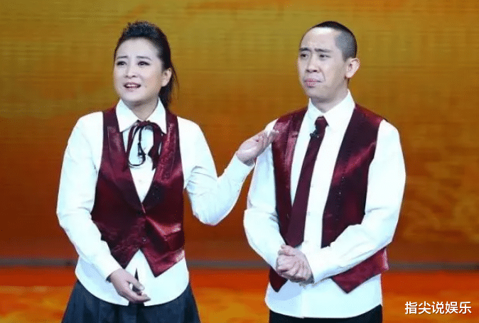 贾玲未婚生子风波后露面，暴瘦48斤显贵妇气质，恐退出《王牌8》
