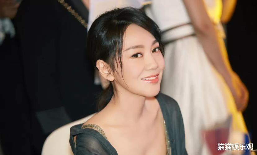 闫妮|闫妮:离婚那天挥泪与前公婆告别,18年后待前公婆如亲生父母