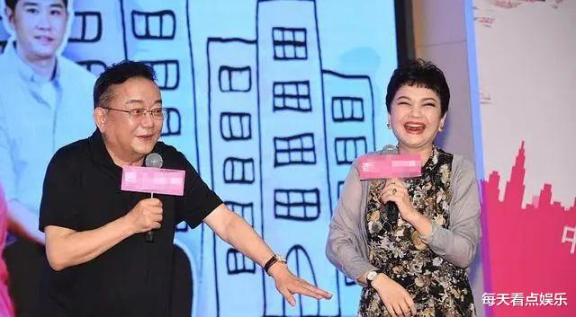哥哥是知名演员，跟前夫聂卫平离婚后，她独自带孩子67岁依然单身