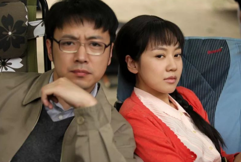 闫妮|婚姻失败闫妮事业发展,修复女儿受伤的心灵至今未婚