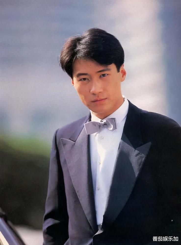 知名演员乐基儿发文:“共养儿子是可能的,但不能在一起”,评论区炸了