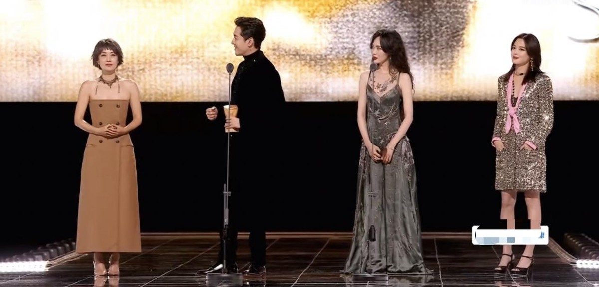 明明演技一般，却被吹捧成老戏骨，这位54岁女演员，演啥都一个样