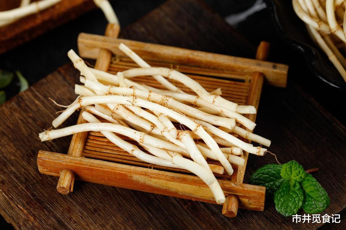 螺蛳粉|中国十大臭味食物排行榜，螺蛳粉垫底，鱼腥草第五，你能接受几样