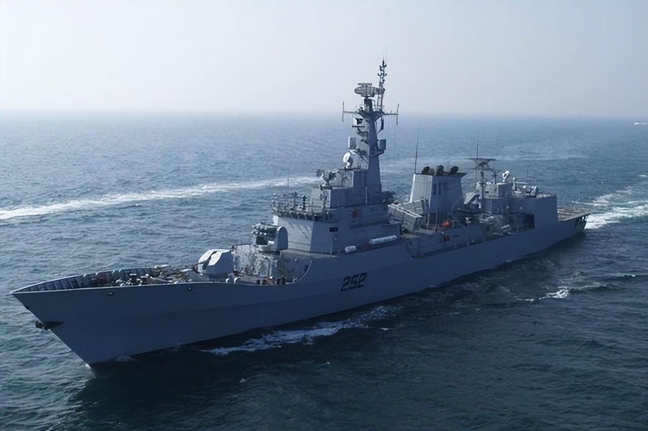 总计装备4艘驱逐舰(巴基斯坦这么叫