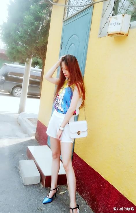 “袖珍腿模”伊贞羽的无奈：我以为遇到真爱，哪里想到他是恋腿癖