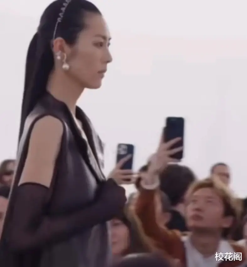 刘雯，引热议！