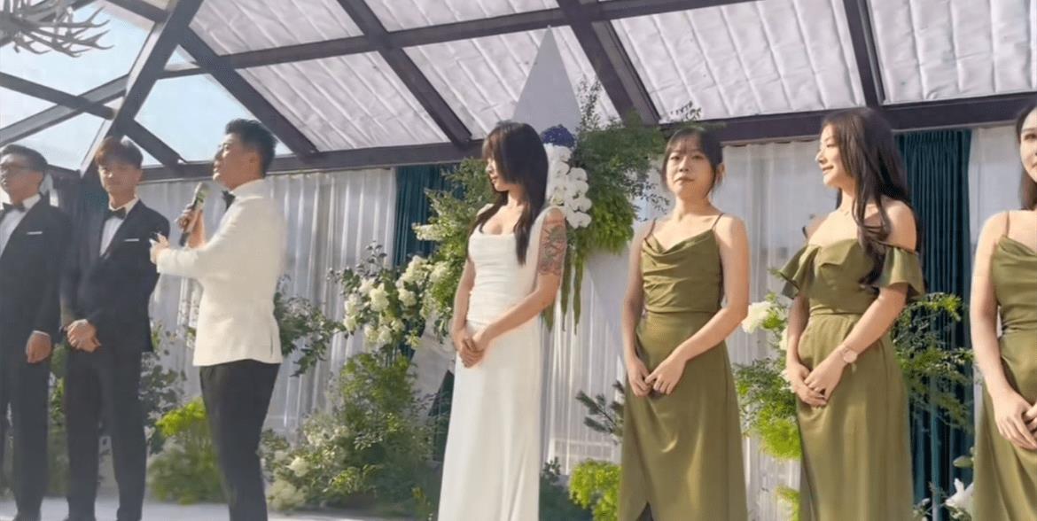 网红痞幼当伴娘引热议:白色礼服抢镜,颜值差异大引争议