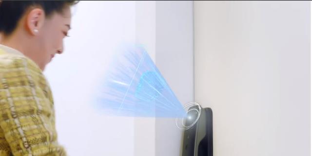 月亮姐姐|月亮姐姐:坐在豪宅分享育儿经,首次带5岁儿子通过央视新闻出镜