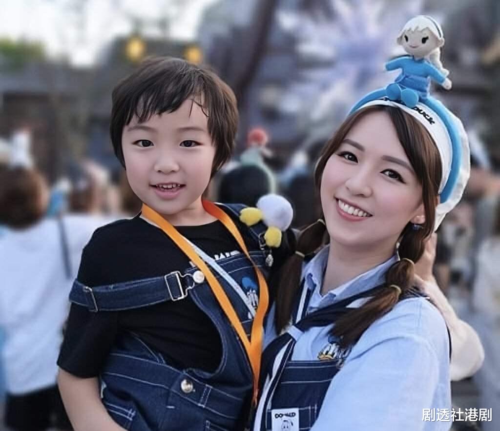 又走一个!TVB美女配角离巢,参演超过百部剧集成“遗珠”